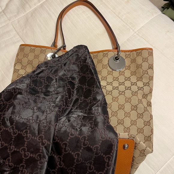 Gucci GG Canvas Eclipse Tote - Picture 3 of 6